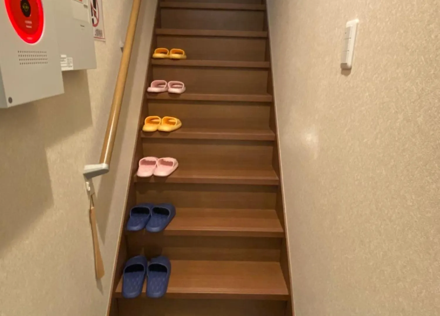 Apartman Wutong-40 Minutes Direct To Kansai Airport And 5 Minute Walk To Jr Or Subway Or Nankai Line And 1 Minute To Tsutenkaku The Landmark Of Osaka And Many Japanese Bistros Nearby Japán